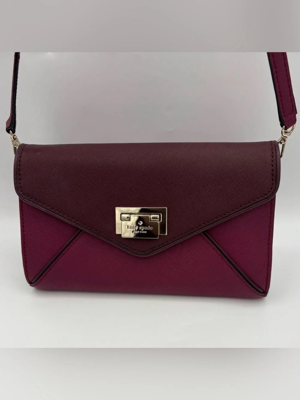 Kate Spade Wesley Place Natalie Leather Envelope Messenger Crossbody Bag Clutch